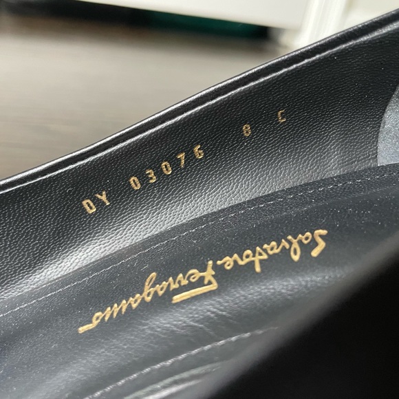 Salvatore Ferragamo woman pump size 8 c - Picture 8 of 8